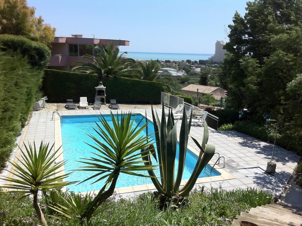 Appartement Les Argonautes à Villeneuve-Loubet Chambre photo